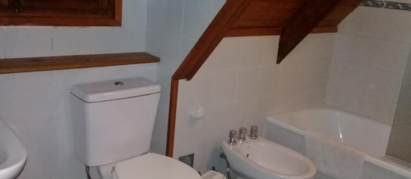 A La Montana Jardin Banera Habitaciones Sin Humo Alquiler Los Robles
