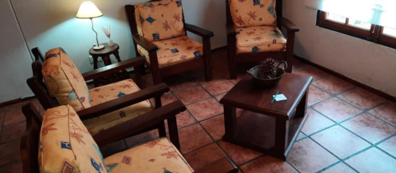 A La Montana Jardin Privado Admite Mascotas Banera Alquiler Casa El Sosiego