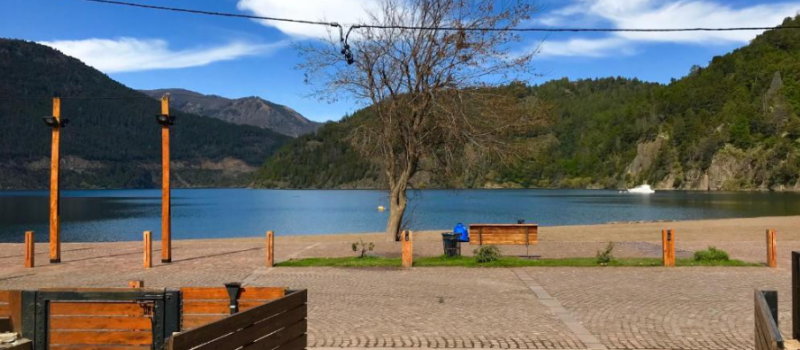 A Las Familias Disfrutar De La Compania De Cabana Frente Al Lago San Martin De Los Andes Neuquen