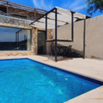 Actividades al aire libre y comodidad casa argentina
