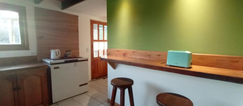 Ambiente Tranquilo Y Relajante Con Vistas A La Cabana Neruda