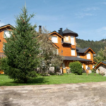 Hosteles Con Piscina en San Martín de los Andes Asegura que cada visita sea comoda y