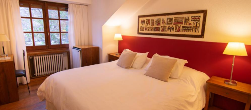 Comentarios Este Hotel Se Destaca Por Su Comodidad Hostel Hostal Del Esquiador En San Martin De Los Andes Neuquen Argentina