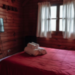 De Opciones De Alojamiento Desde Bungalows De 2 Cabana De Troncos