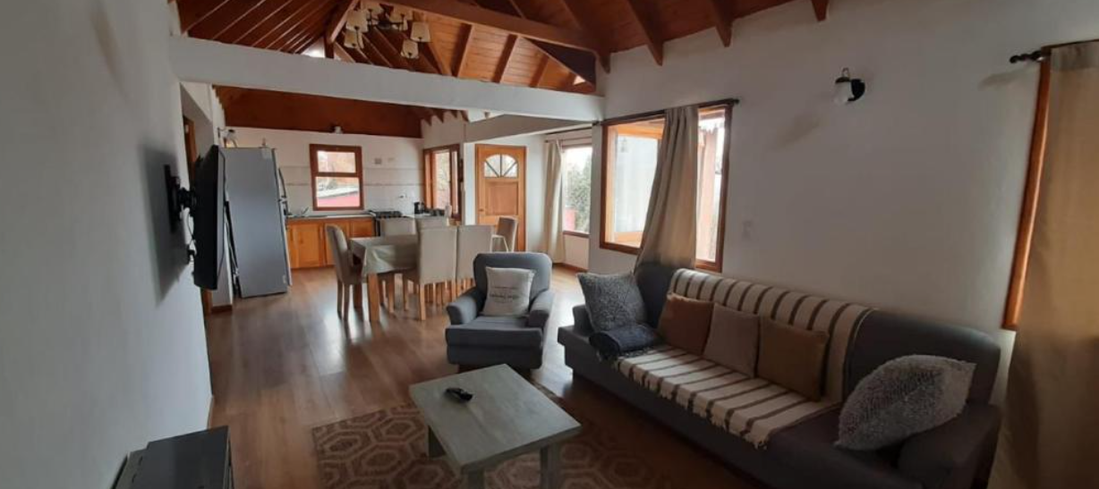 Descubre La Serenidad De La Naturaleza En La Cabana Paseo Del Cerezo San Martin De Los Andes Neuquen