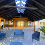Dormitorios cocina completa y jardin zona