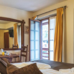 El Hotel Proporciona Servicio De Enlace Con El Hotel Del Viejo Esquiador