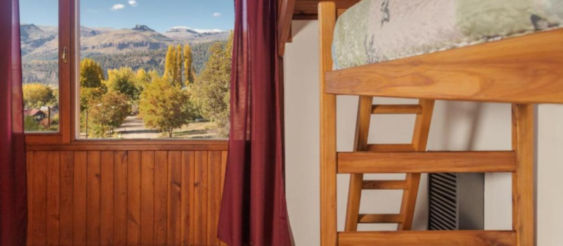 Estar Al Aire Libre Vistas A La Montana Hostel Paseo Del Sol