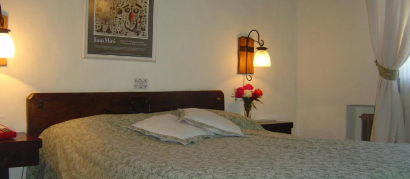 Habitaciones Sin Humo Wifi Gratis Parking Gratis Recepcion Hostel La Posta Del Cazador En San Martin De Los Andes Neuquen Argentina