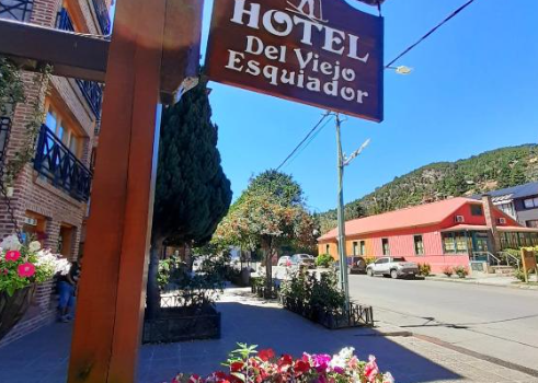 Hotel Del Viejo Esquiador en San Martín de los Andes Neuquén Argentina Hotel Del Viejo Esquiador en San Martín de los Andes Neuquén Argentina