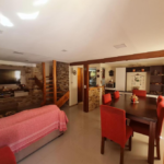 Las Atracciones Locales Y La Atencion A Los Cabana Brown