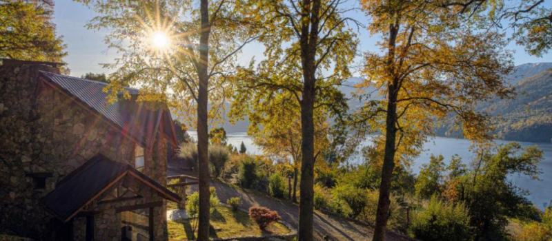 Mejor Ubicacion Vistas Panoramicas Estacionamiento Privado Gratuito Servicio Hotel Paihuen Resort De Montana