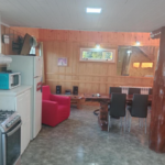 Pantalla plana servicios streaming toallas y casa