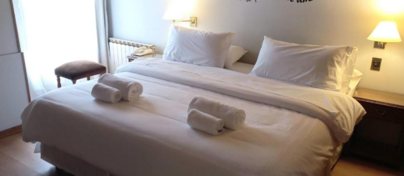 Para Secar La Ropa Jardin Solarium Sala De Hotel Las Walkirias En San Martin De Los Andes Neuquen Argentina