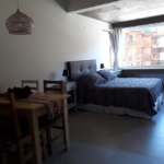 Sala De Estar Presenta Un Ventanal Que Permite Alquiler Departamento Edificio Umain En San Martin De Los Andes Neuquen Argentina