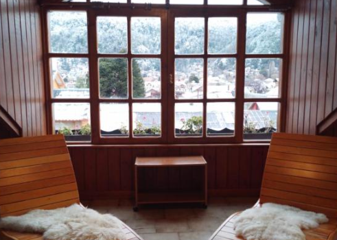 Servicio De Habitaciones Para Mayor Comodidad Su Ubicacion Hotel Caupolican San Martin De Los Andes Neuquen