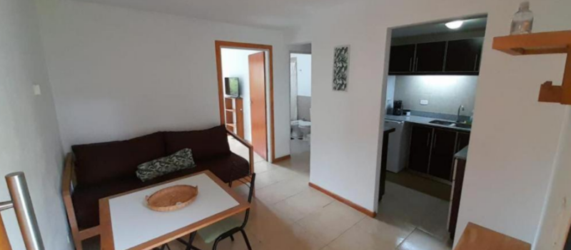Situado A Solo 1 4 Km De La Playa Alquiler Departamento Belgrano Centro San Martin De Los Andes Neuquen