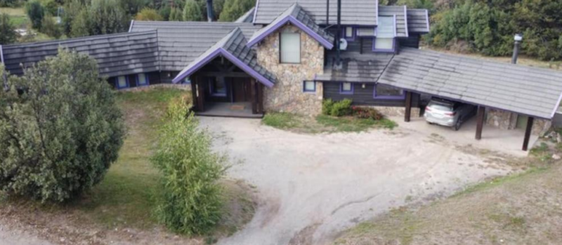 Solo 6 Km Brindandote La Oportunidad De Explorar Alquiler Casa Con Jacuzzi Y Vista Al Cerro Chapelco