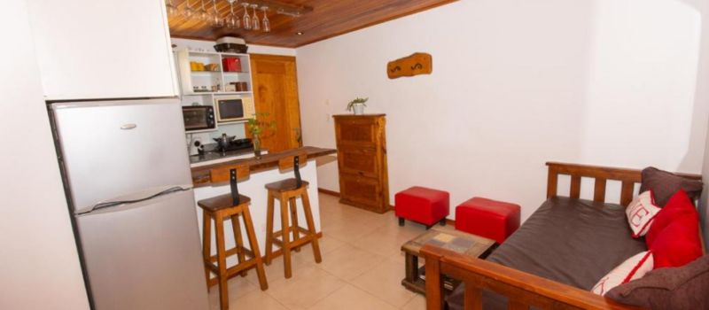 Ubicado En La Calle General Roca 1355 Este Alquiler Departamento General Roca 1355