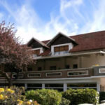 Ubicado En San Martin De Los Andes El Hotel Crismalu