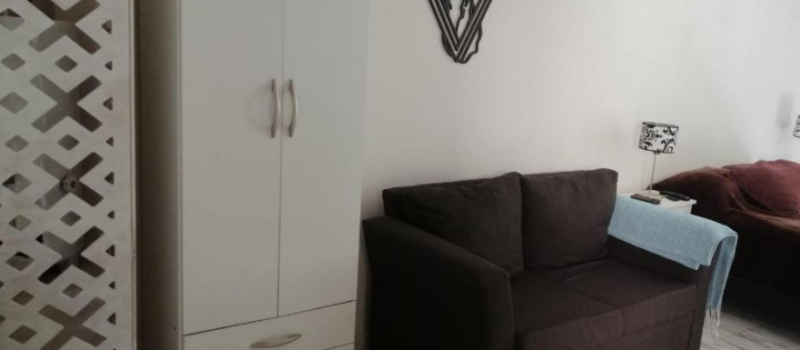 Un Ambiente Ofrece Comodidades Y Una Ubicacion Inmejorable Alquiler Departamento Cipreses