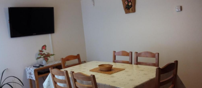 Y Las Habitaciones Bien Distribuidas Crean Un Ambiente Alquiler Departamento Kevork En San Martin De Los Andes Neuquen Argentina